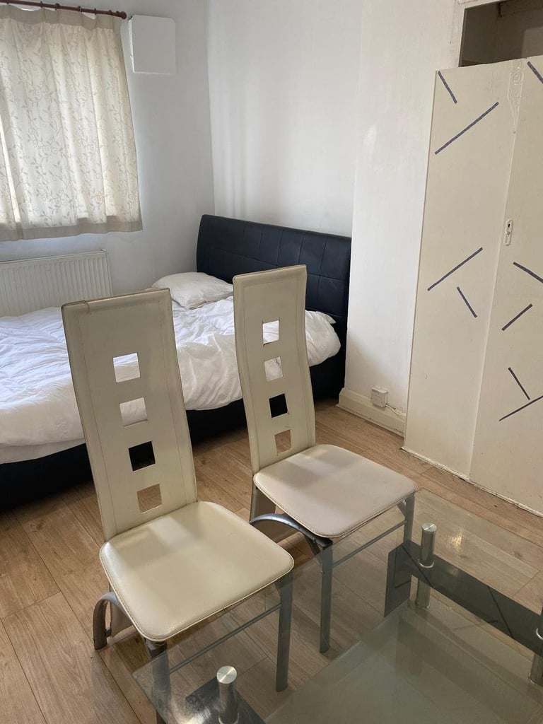 Room for rent in Greenford 