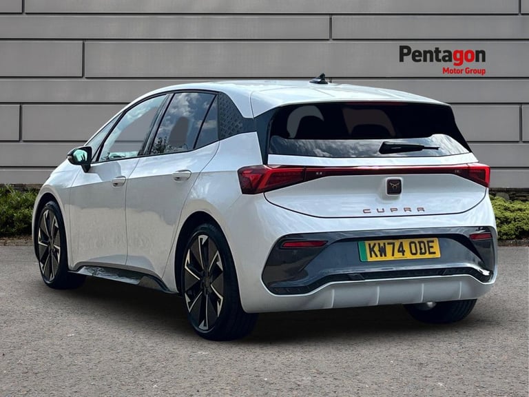  Cupra Born E Boost 59kwh V3 Hatchback 5dr Electric Auto 230 Ps Electric