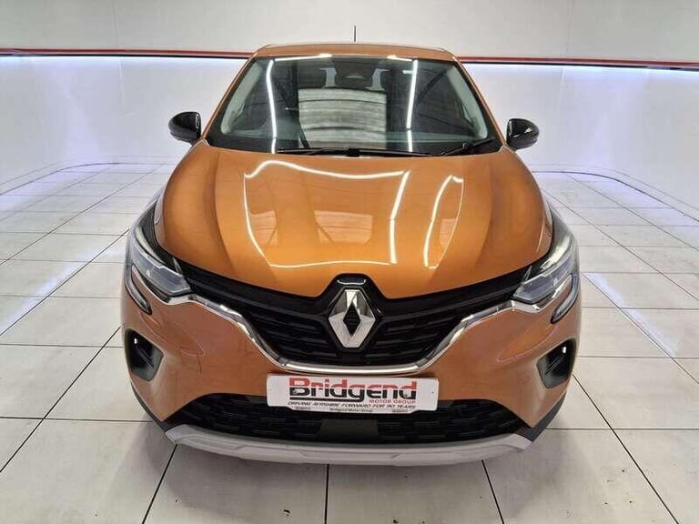 2021 Renault Captur 1.0 TCe Iconic SUV 5dr HATCHBACK Petrol Manual