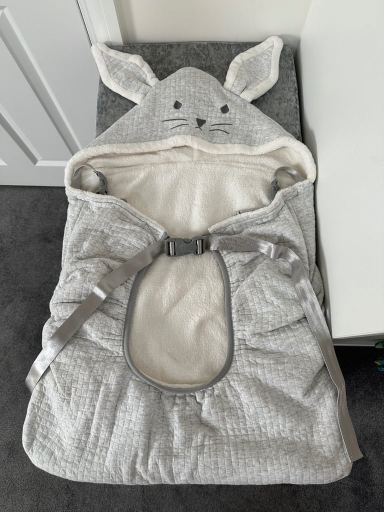 image for Baby Carrier Winter Cover – Super Warm & Comfy 