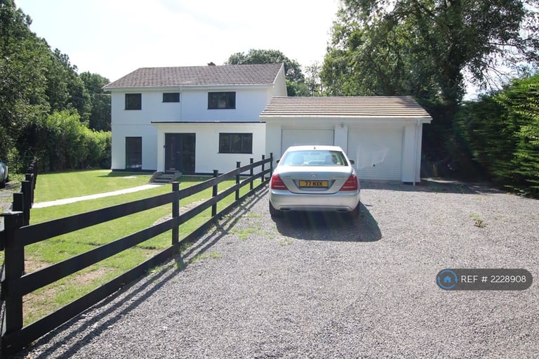 4 bedroom house in Coed-Y-Parc, Llangattock, Crickhowell, NP8 (4 bed) (#2228908)