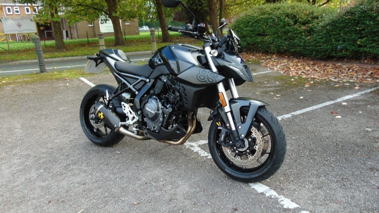 Suzuki GSX8-S GSX800S 2023 naked sports light & fast ok A1 restriction FSH