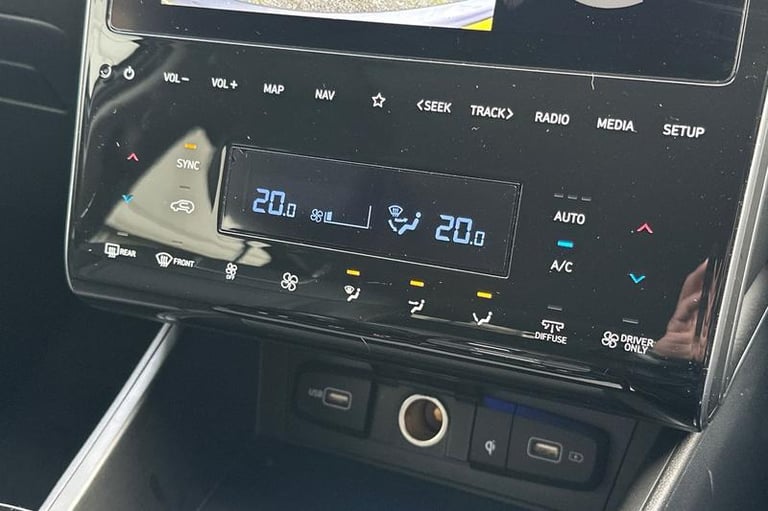 2023 Hyundai TUCSON 1.6 TGDi Hybrid 230 Ultimate 5dr 2WD Auto ESTATE PETROL/ELECTRIC Automatic
