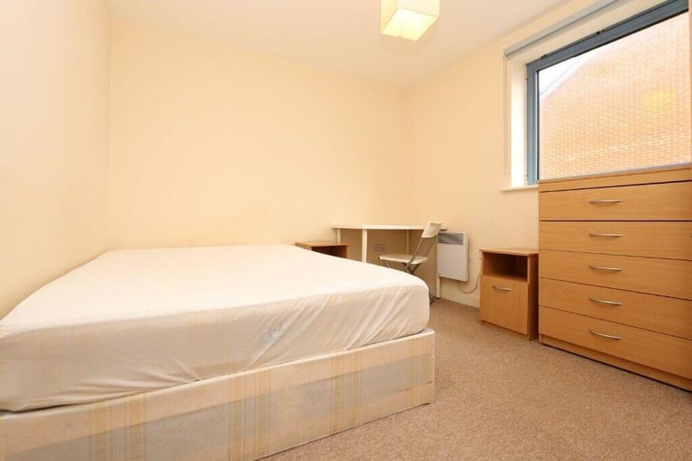Double Room Available 0 Deposit Available