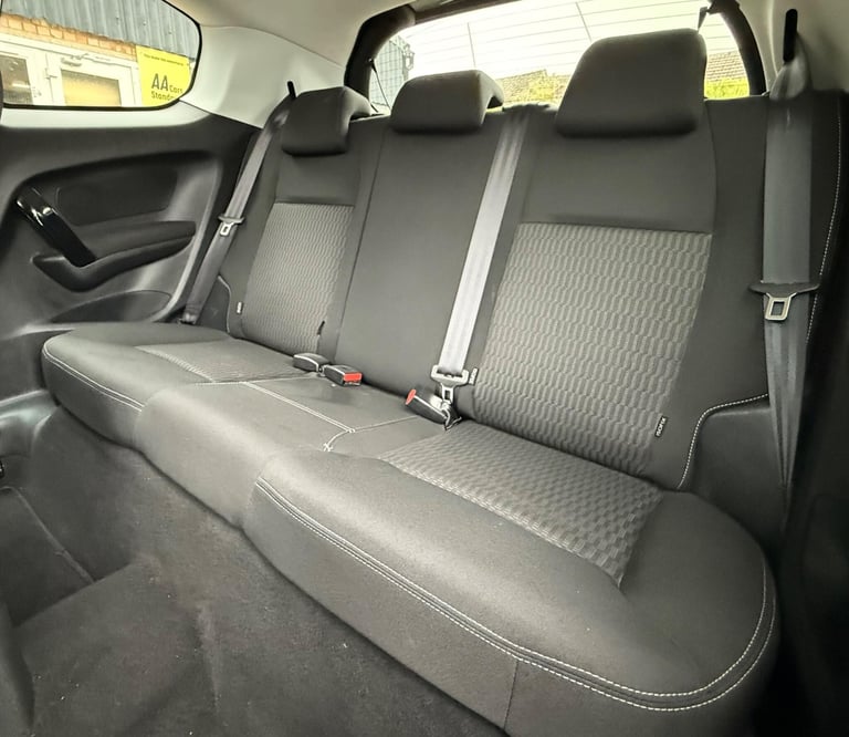 2018 Peugeot 208 1.2 PureTech Black Edition Euro 6 3dr Petrol