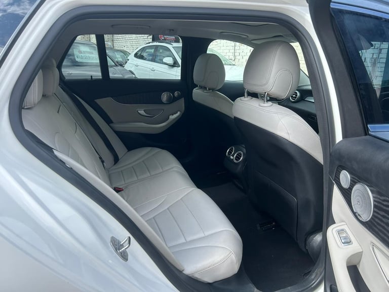  Mercedes-Benz C-Class 2.0 C350e 6.4kWh Sport (Premium Plus) G-Tronic+ Euro 6 (s/s) 5dr 18in Allo...