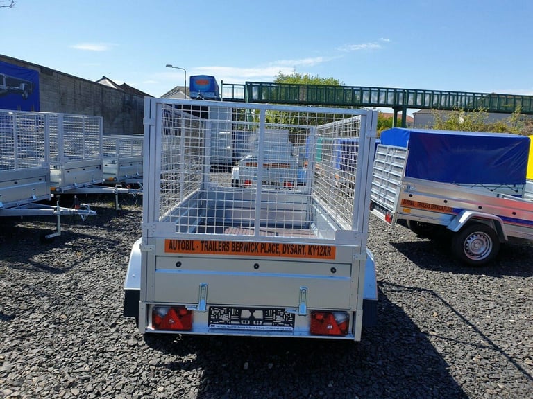 BRAND NEW 7,7ft x 4,2ft TWIN AXLE NIEWIADOW TRAILER WITH 80CM MESH 750KG