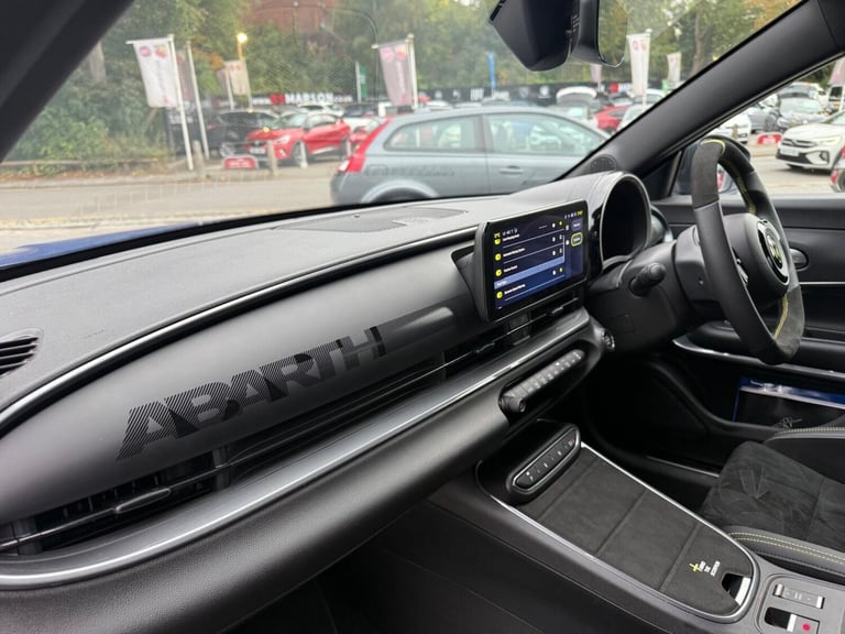 2025 Abarth 600e 54kWh Scorpionissima SUV 5dr Electric Auto (280 ps) Hatchback Electric Automatic