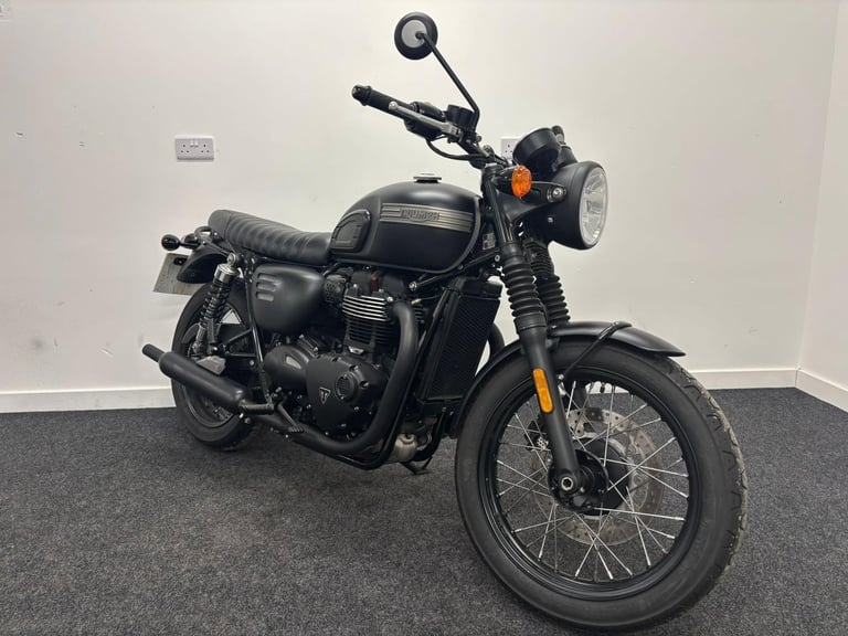 image for TRIUMPH T100 BLACK ** 12 MONTHS MOT - FULL HISTORY - ABS **
