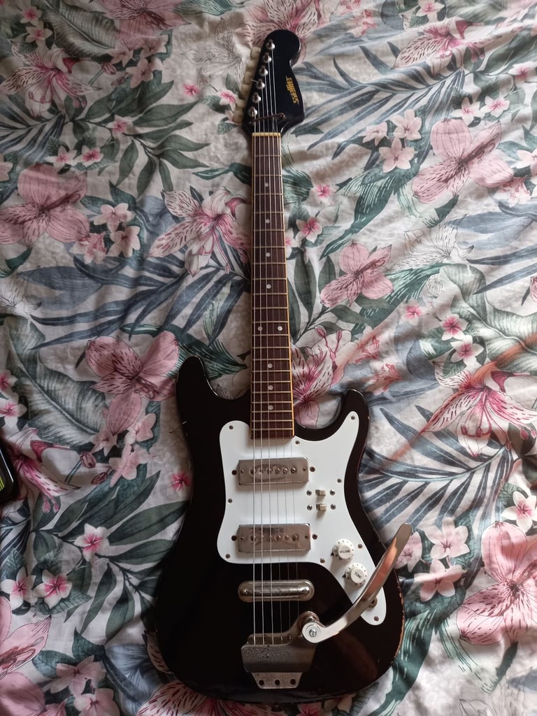 1970s Teisco Satellite 168 G electric guitar. Made in Korea. 