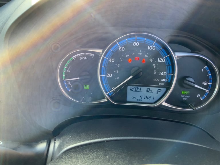 Toyota, YARIS, Hatchback, 2015