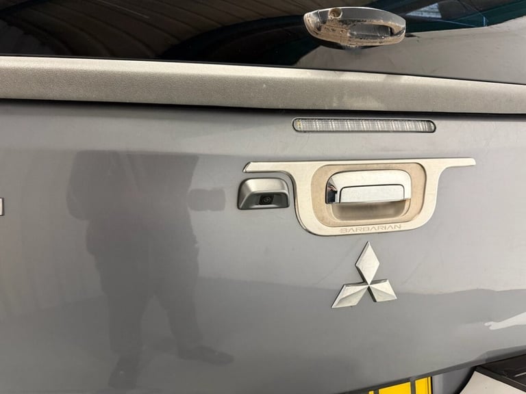 2017 67 MITSUBISHI L200 2.4 DI-D DC BARBARIAN PICKUP DOUBLE CAB 4DR DIESEL MANUA