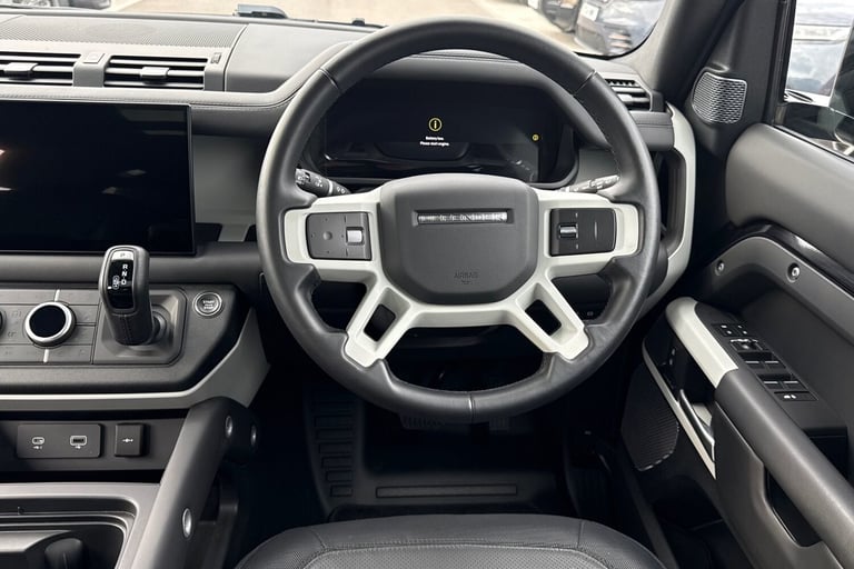 2024 Land Rover Defender 110 3.0 D300 110 X-Dynamic HSE 5dr SUV DIESEL Automatic