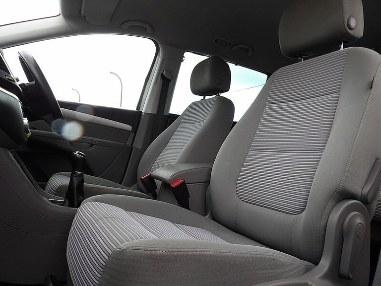 2013 SEAT Alhambra 2.0 TDI CR Ecomotive SE 5dr MPV DIESEL Manual