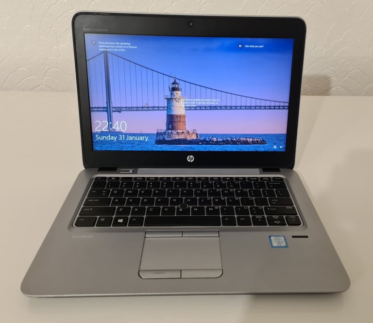 image for HP elitebook  820 G3 i5-6300U CPU 2.4Ghz  8GB Ram DDR3  256GB SSD Win 11