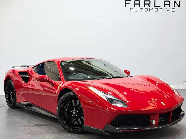 image for 2017 Ferrari 488 3.9T V8 GTB Coupe 2dr Petrol F1 DCT Euro 6 (s/s) (670 ps) Coupe Petrol Automatic
