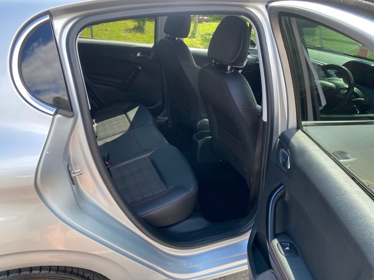 2018 Peugeot 208 1.6 BlueHDi 100 GT Line 5dr [non Start Stop] HATCHBACK Diesel Manual