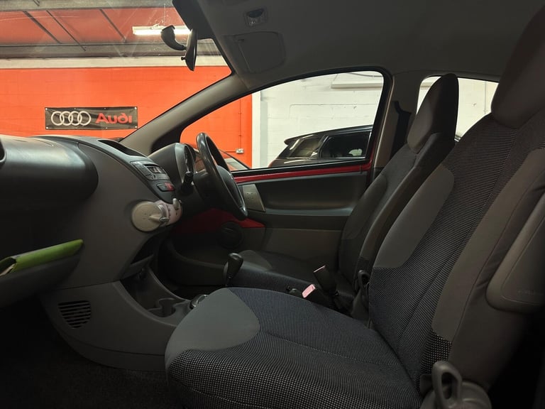 2008 Peugeot 107 1.0 12V Urban 2 Tronic Euro 4 3dr HATCHBACK Petrol Automatic