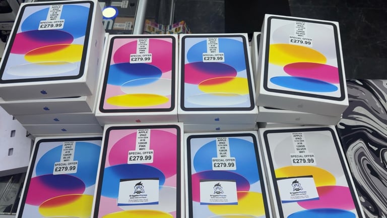 image for APPLE IPAD 11TH GENERATION A16 128GB BRAND NEW SEALED 