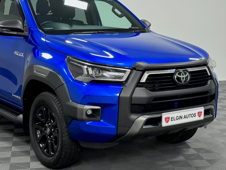 2021 (71) Toyota Hilux Invincible X Pickup Double Cab 2.8 D-4D Auto ( 204 bhp )