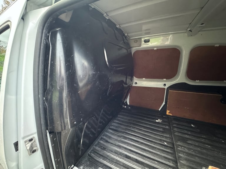 2021 Nissan NV250 1.5 dCi Tekna L1 Euro 6 4dr PANEL VAN Diesel Manual