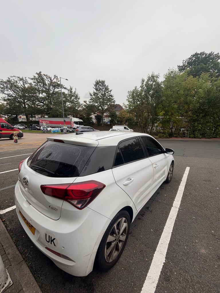 Hyundai, I20, Hatchback, 2017, Manual, 998 (cc), 5 doors