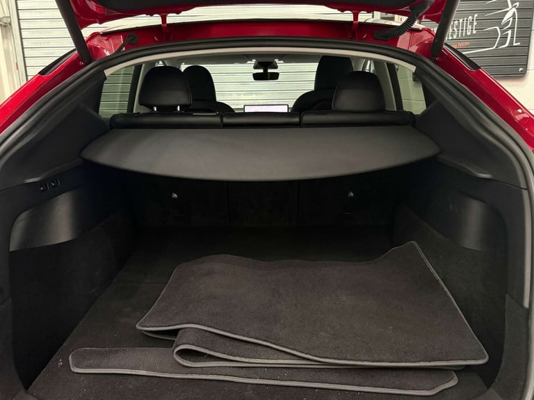 2022 Tesla Model Y Long Range AWD 5dr Auto MPV ELECTRIC Automatic