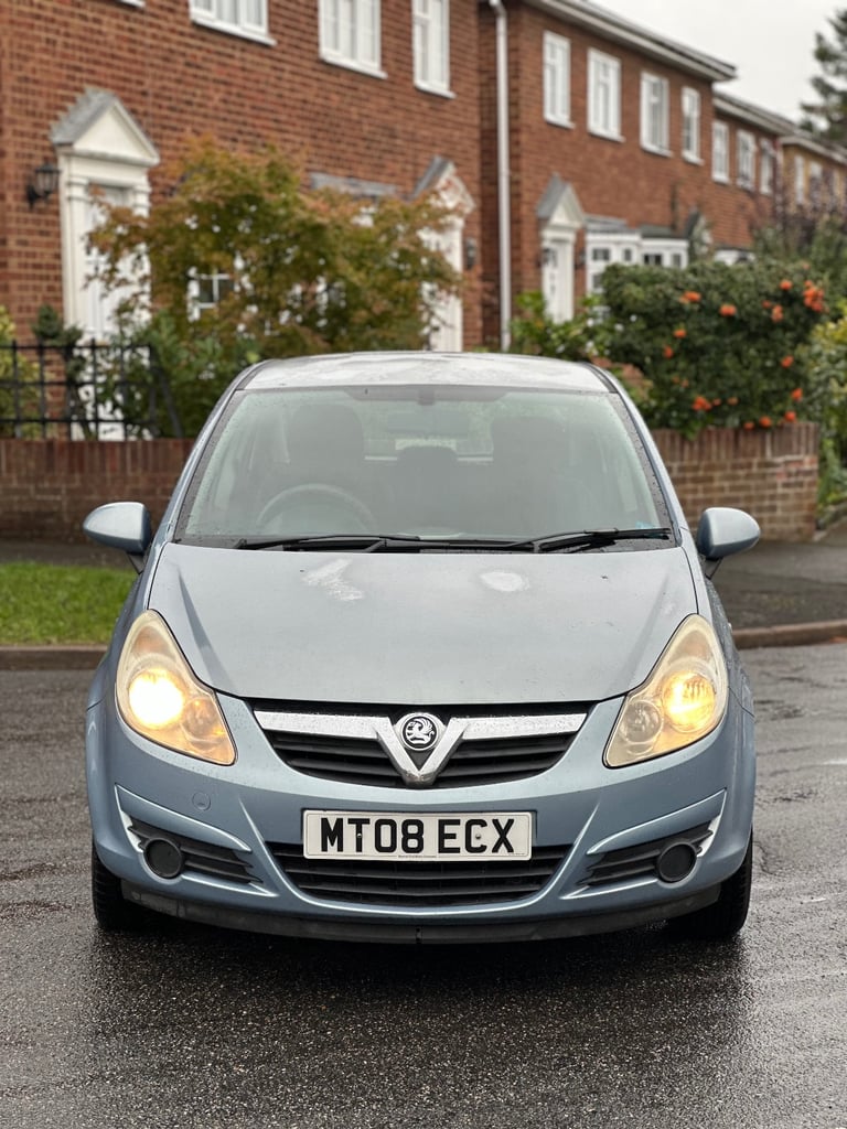 2008 Vauxhall Corsa SE Automatic 1.4L Petrol 69,000 Miles Full Service History 1YR NEW MOT  1 OWNER