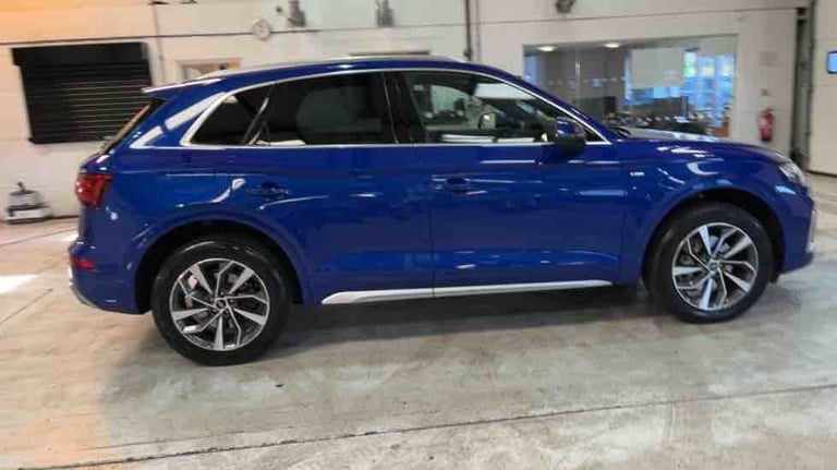 2022 Audi Q5 2.0 TDI 40 S line SUV 5dr Diesel S Tronic quattro Euro 6 (s/s) (204 ps) SUV Diesel A...