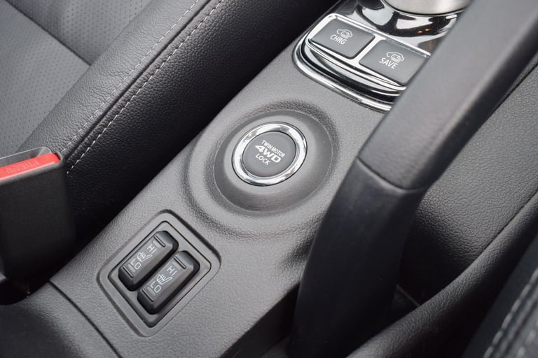 2015 Mitsubishi Outlander 2.0h 12kWh GX4hs CVT 4WD Euro 5 (s/s) 5dr ESTATE Petrol/Electric Hybrid...