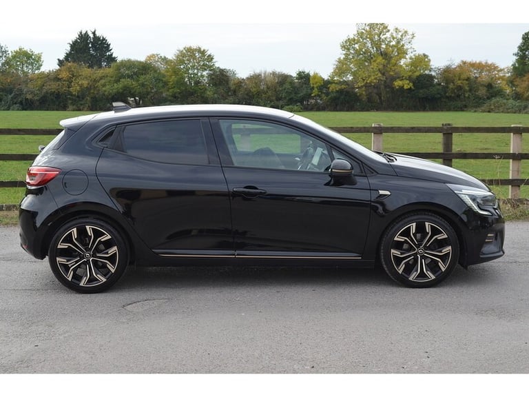 2021 Renault Clio TCe Lutecia Hatchback Petrol Manual