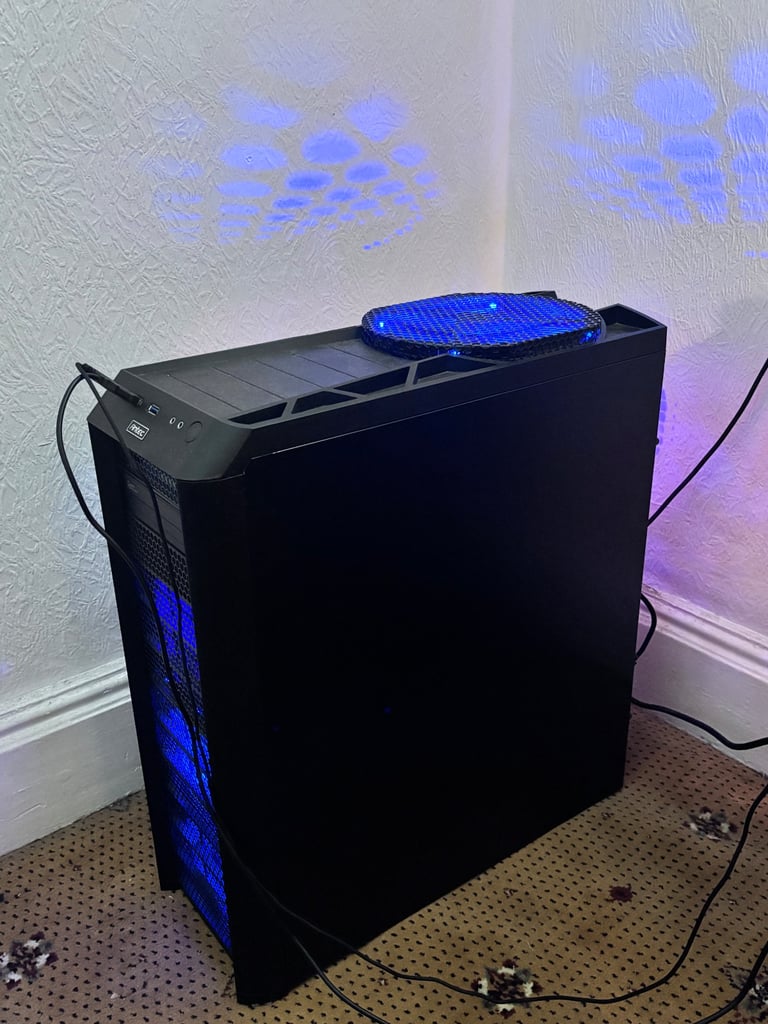 image for High End Gaming PC + Keyboard and mouse 