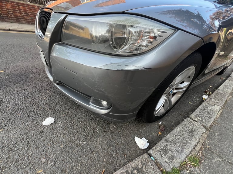 BMW, 3 SERIES, Saloon, 2011, Manual, 1995 (cc), 4 doors