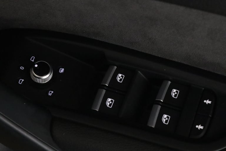 2019 Audi Q5 2.0 TDI 40 S line S Tronic quattro Euro 6 (s/s) 5dr ESTATE Diesel Automatic