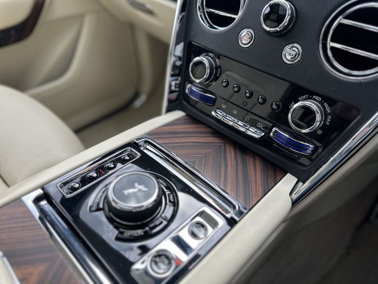 2019 F ROLLS-ROYCE CULLINAN 6.75 V12 AUTO 4WD EURO 6 5DR