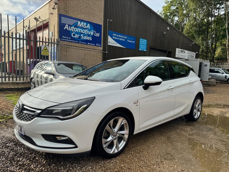 2016 Vauxhall Astra 1.6 CDTi ecoTEC BlueInjection SRi Euro 6 5dr HATCHBACK Diesel Manual