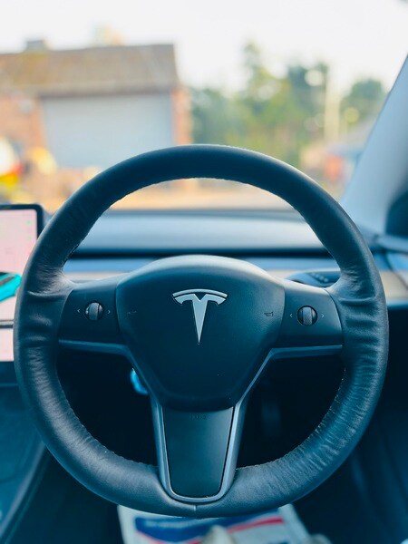 Tesla Model 3 (Dual Motor) Long Range Saloon 4dr Electric Auto 4WDE (346 ps)