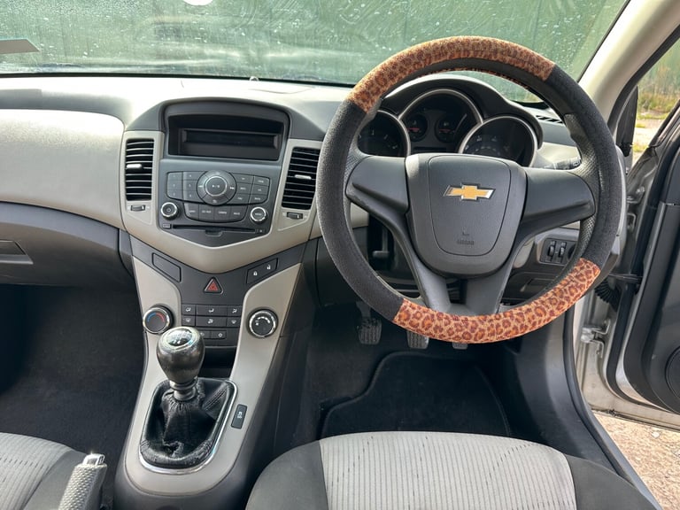 2013 Chevrolet Cruze 1.6 LS 5 DR HATCHBACK HATCHBACK Petrol Manual