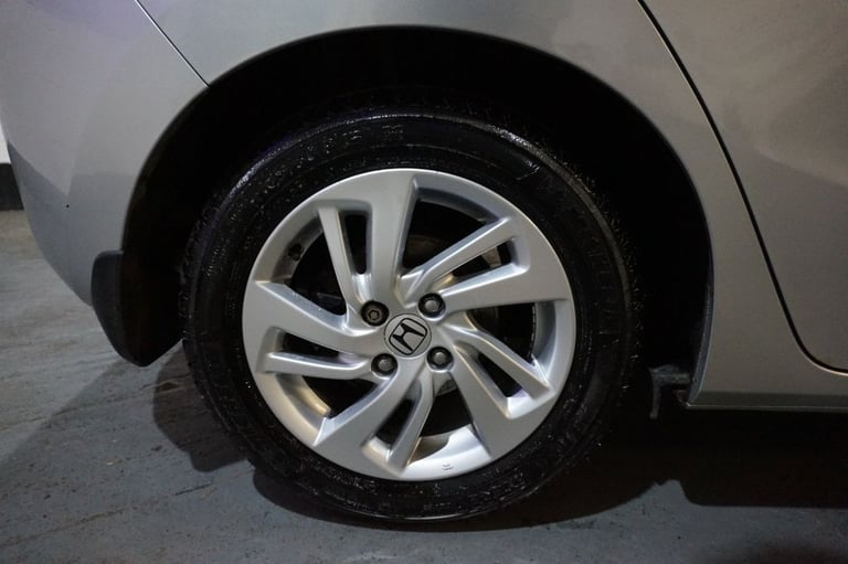 2017 Honda Jazz 1.3 i-VTEC SE Hatchback 5dr Petrol CVT Euro 6 (s/s) (102 ps) Hatchback Petrol Aut...