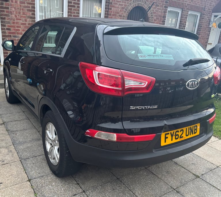 Kia, SPORTAGE, Estate, 2012, Manual, 1685 (cc), 5 doors