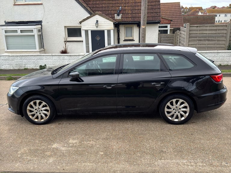 2015 Seat Leon SE Technology - New Years MOT - £20 Road Tax - 2 Keys