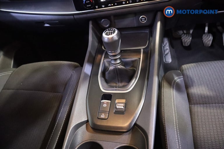 2022 Nissan Qashqai 1.3 DiG-T MH Acenta Premium 5dr SUV Petrol Manual