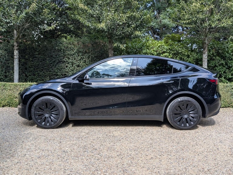 2023 Tesla Model Y (Dual Motor) Long Range Auto 4WDE 5dr MPV Electric Automatic