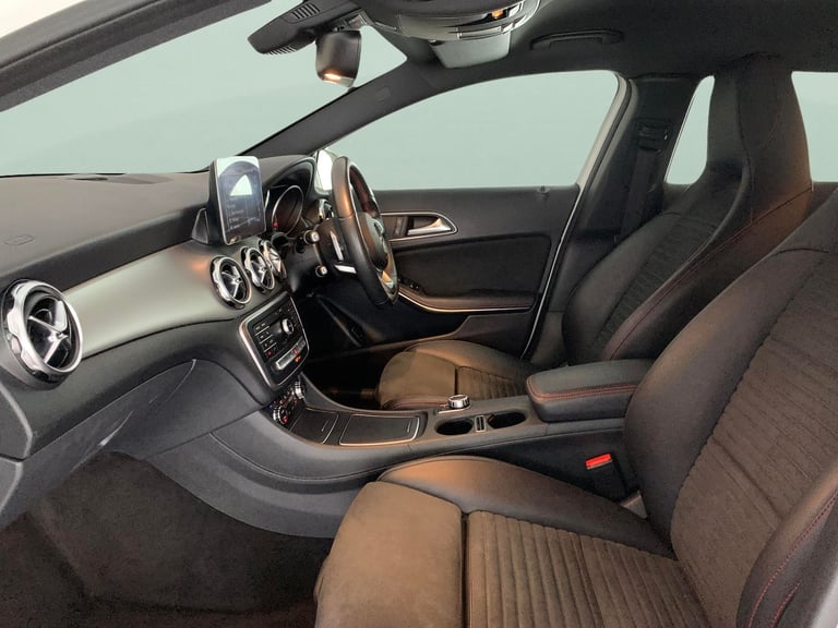 2019 Mercedes-Benz GLA GLA 180 AMG Line Edition 5dr Auto ESTATE PETROL Automatic