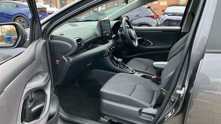 2024 Toyota Yaris 1.5 Hybrid Design 5dr CVT HATCHBACK PETROL/ELECTRIC Automatic