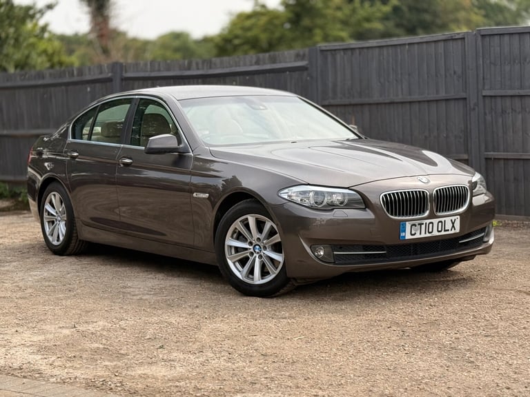 2010 BMW 5 Series 523i SE 4dr Step Auto + 49K + HPI CLEAR + PETROL SALOON Petrol Automatic
