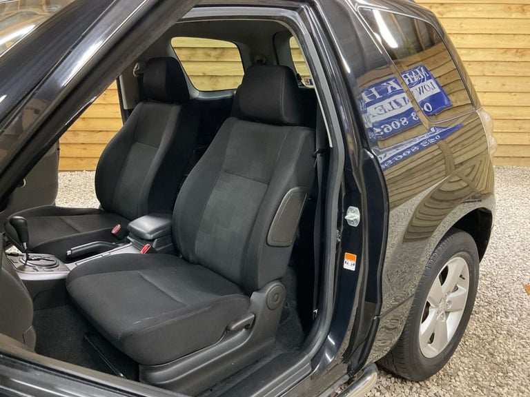 2010 Suzuki Grand Vitara 2.4 VVT SZ4 3dr Auto ESTATE PETROL Automatic