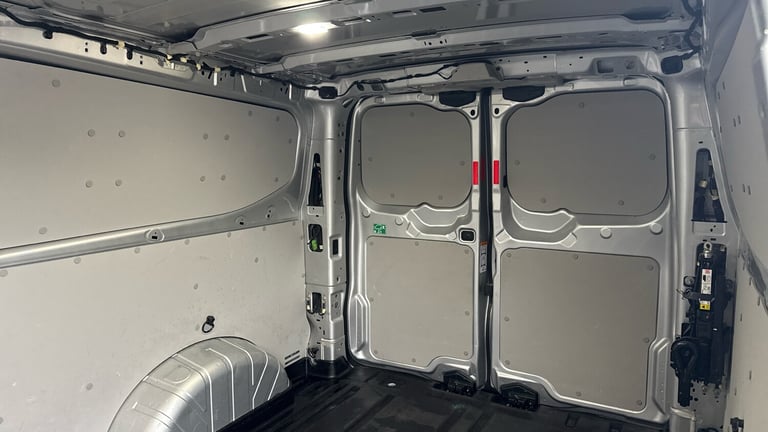 2024 Ford Transit Custom 300 L2 Diesel Fwd 2.0 EcoBlue 136ps H1 Van Limited Van Diesel Manual