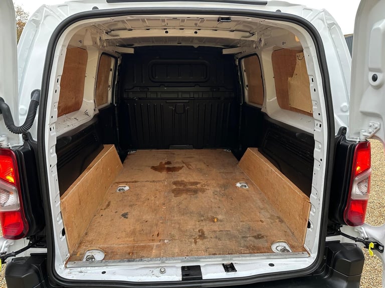 2023 Peugeot Partner 1.5 BlueHDi 950 Professional Premium + Long Panel Van LWB Euro 6 (s/s) 6dr P...