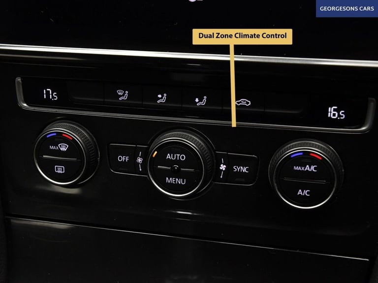 2019 Volkswagen Golf 35.8kWh e-Golf Hatchback 5dr Electric Auto (136 ps) Hatchback Automatic